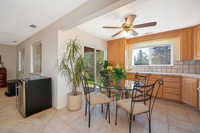 2065 Hotchkiss Ct, Cool, CA 95614