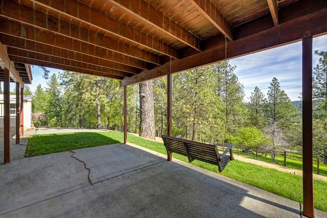 2065 Hotchkiss Ct, Cool, CA 95614