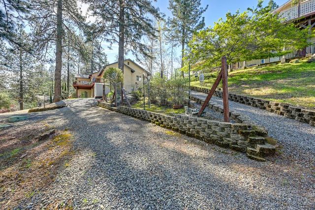 2065 Hotchkiss Ct, Cool, CA 95614