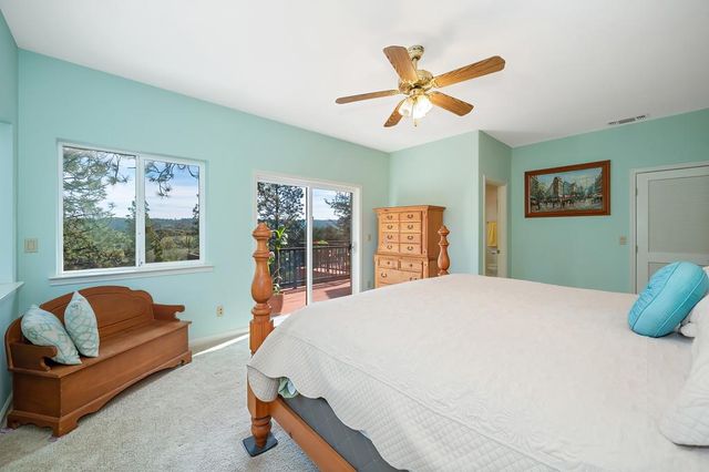 2065 Hotchkiss Ct, Cool, CA 95614