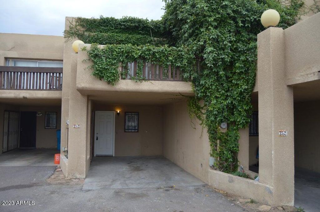 3529 E Palm Lane, Phoenix, AZ 85008