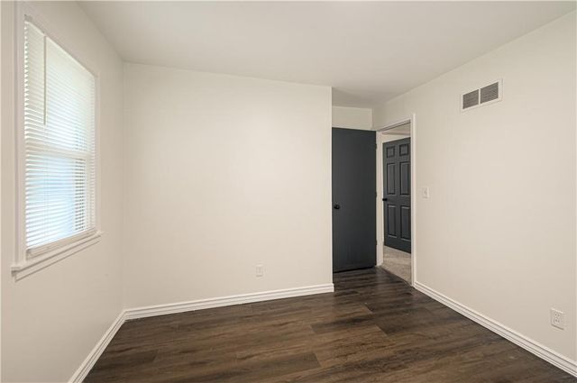 709 S Oak Street, Gardner, KS 66030