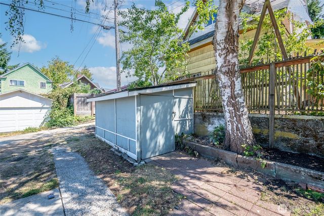 2615 S 14th Street, Tacoma, WA 98405