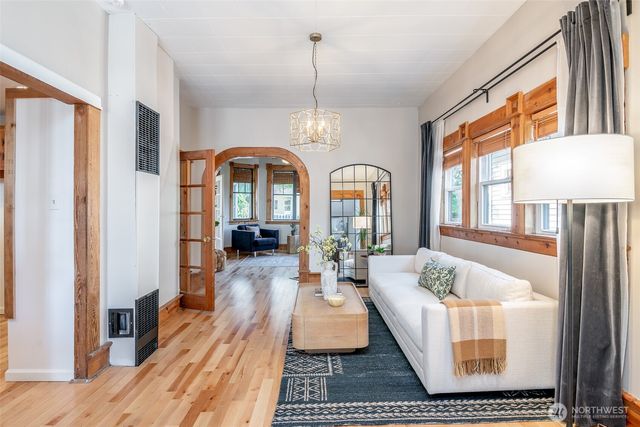 2615 S 14th Street, Tacoma, WA 98405
