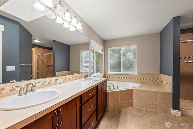 9106 172nd Avenue NE, Redmond, WA 98052