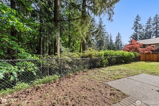 9106 172nd Avenue NE, Redmond, WA 98052