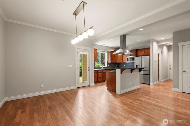 9106 172nd Avenue NE, Redmond, WA 98052