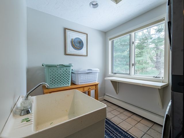 111 Loring St, Duxbury, MA 02332