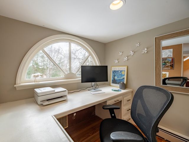 111 Loring St, Duxbury, MA 02332