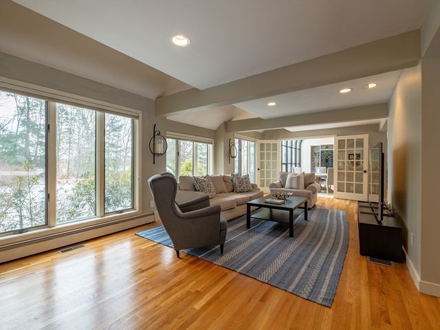 111 Loring St, Duxbury, MA 02332