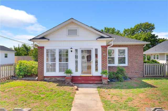 310 E. South 5th Street, Seneca, SC 29678