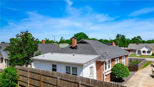 310 E. South 5th Street, Seneca, SC 29678