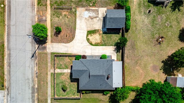 310 E. South 5th Street, Seneca, SC 29678