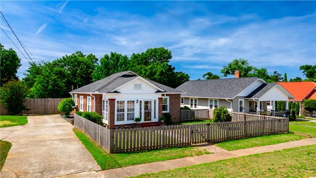 310 E. South 5th Street, Seneca, SC 29678