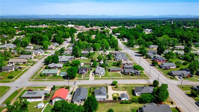 310 E. South 5th Street, Seneca, SC 29678