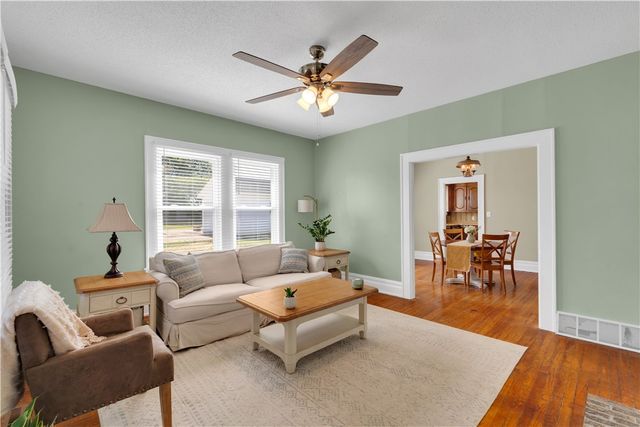 310 E. South 5th Street, Seneca, SC 29678