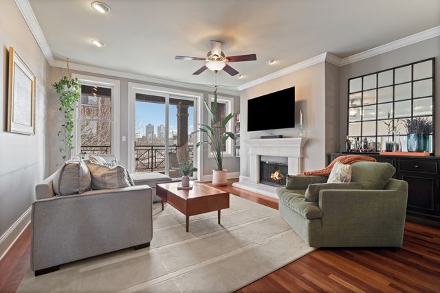 2820 N SHEFFIELD Avenue 3S, Chicago, IL 60657