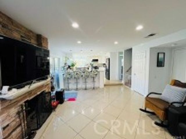 12711 Castleford, Cerritos, CA 90703