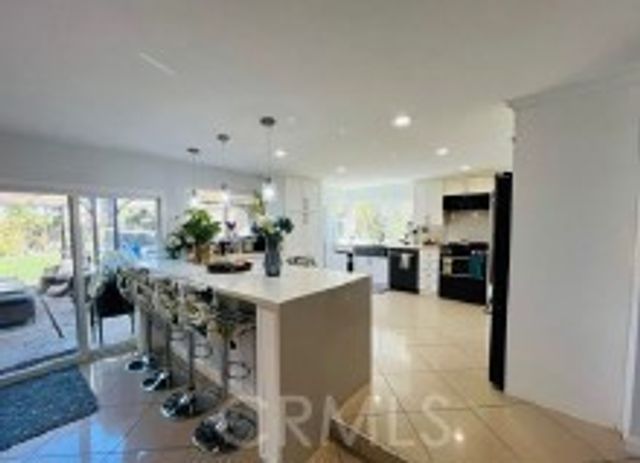 12711 Castleford, Cerritos, CA 90703