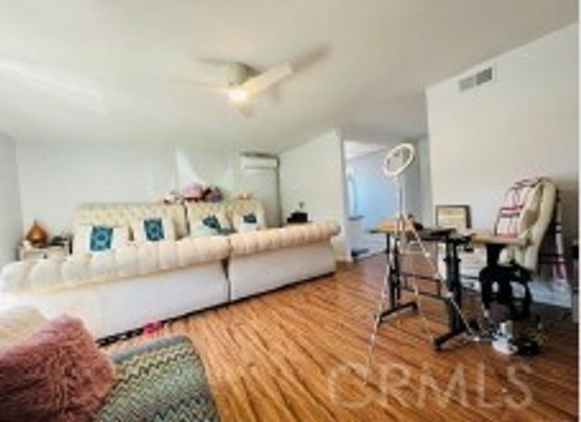 12711 Castleford, Cerritos, CA 90703