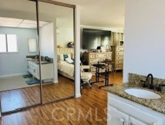 12711 Castleford, Cerritos, CA 90703