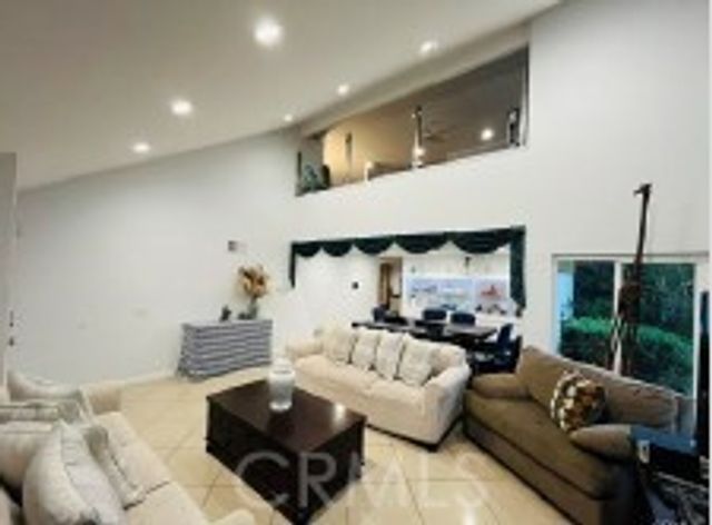 12711 Castleford, Cerritos, CA 90703