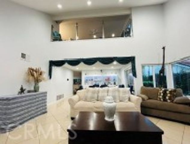 12711 Castleford, Cerritos, CA 90703