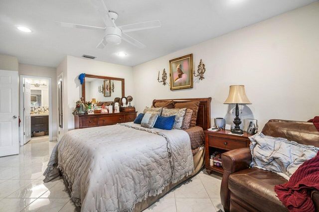 5814 Doris Court, Delray Beach, FL 33484