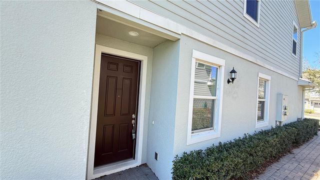 2564 SEDGE GRASS WAY, Orlando, FL 32824