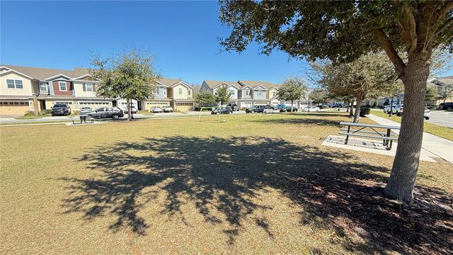 2564 SEDGE GRASS WAY, Orlando, FL 32824