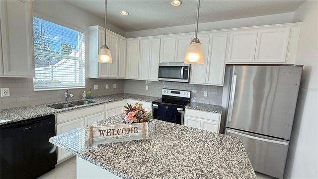 2564 SEDGE GRASS WAY, Orlando, FL 32824