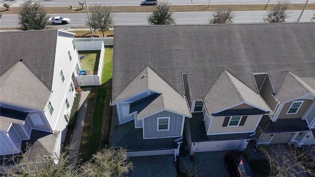 2564 SEDGE GRASS WAY, Orlando, FL 32824