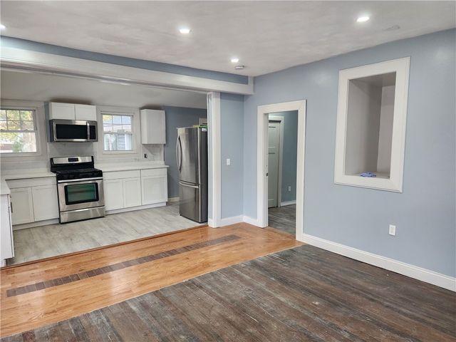 39 Chaplin Street, Pawtucket, RI 02861