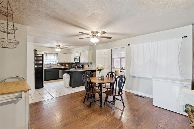 2008 E Willow Creek Terrace, Mustang, OK 73064