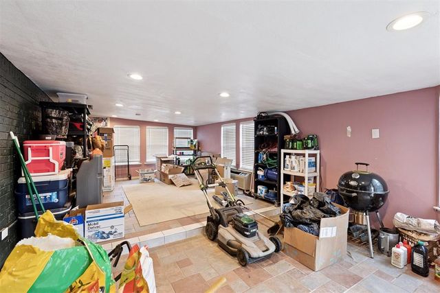 2008 E Willow Creek Terrace, Mustang, OK 73064