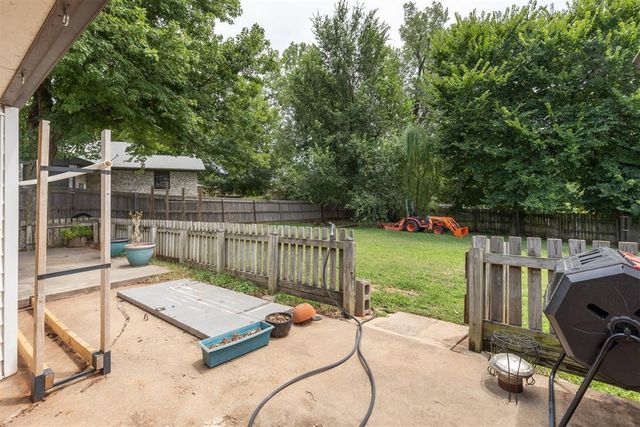 2008 E Willow Creek Terrace, Mustang, OK 73064