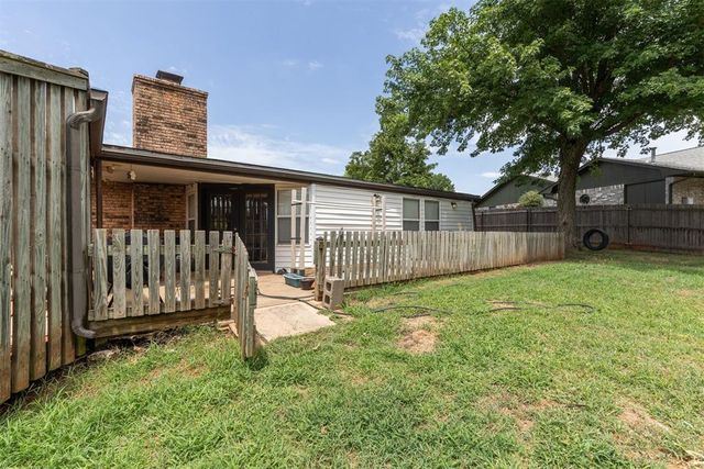 2008 E Willow Creek Terrace, Mustang, OK 73064