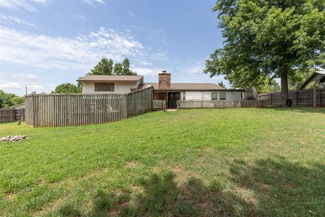 2008 E Willow Creek Terrace, Mustang, OK 73064