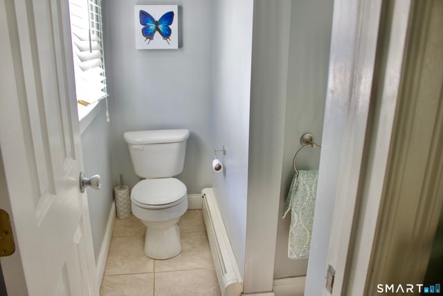 416 Lighthouse Road, New Haven, CT 06512