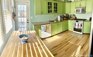 416 Lighthouse Road, New Haven, CT 06512