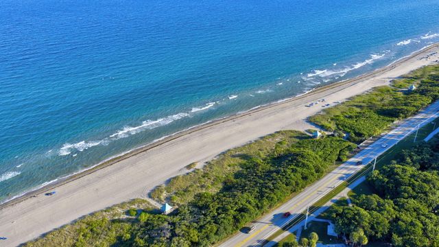 900 NE SPANISH RIVER Boulevard 2w, Boca Raton, FL 33431
