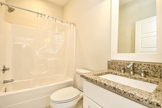 414 Waties Dr., Murrells Inlet, SC 29576