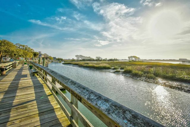 414 Waties Dr., Murrells Inlet, SC 29576