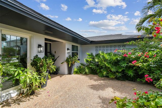 221 HOWARD DRIVE, Belleair Beach, FL 33786