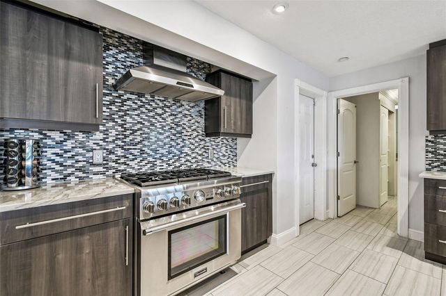 221 HOWARD DRIVE, Belleair Beach, FL 33786