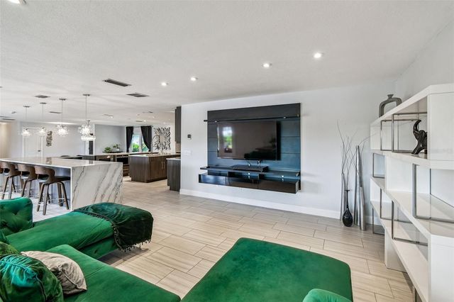 221 HOWARD DRIVE, Belleair Beach, FL 33786