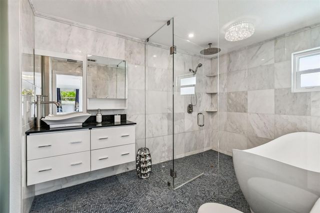 221 HOWARD DRIVE, Belleair Beach, FL 33786