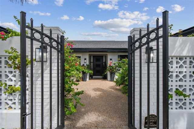 221 HOWARD DRIVE, Belleair Beach, FL 33786