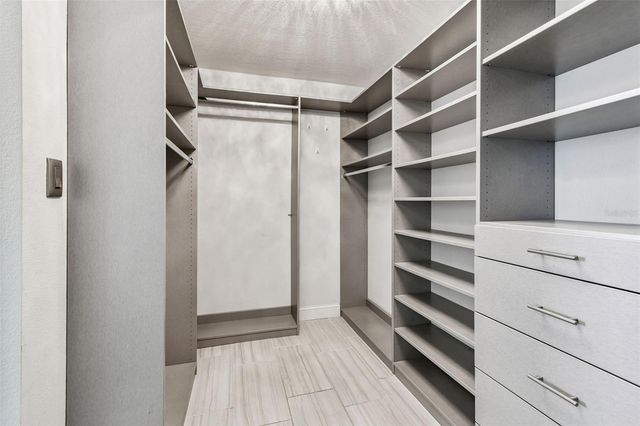 221 HOWARD DRIVE, Belleair Beach, FL 33786