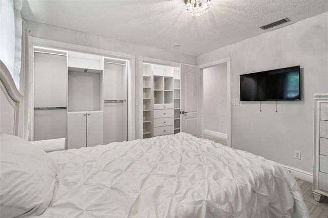 221 HOWARD DRIVE, Belleair Beach, FL 33786